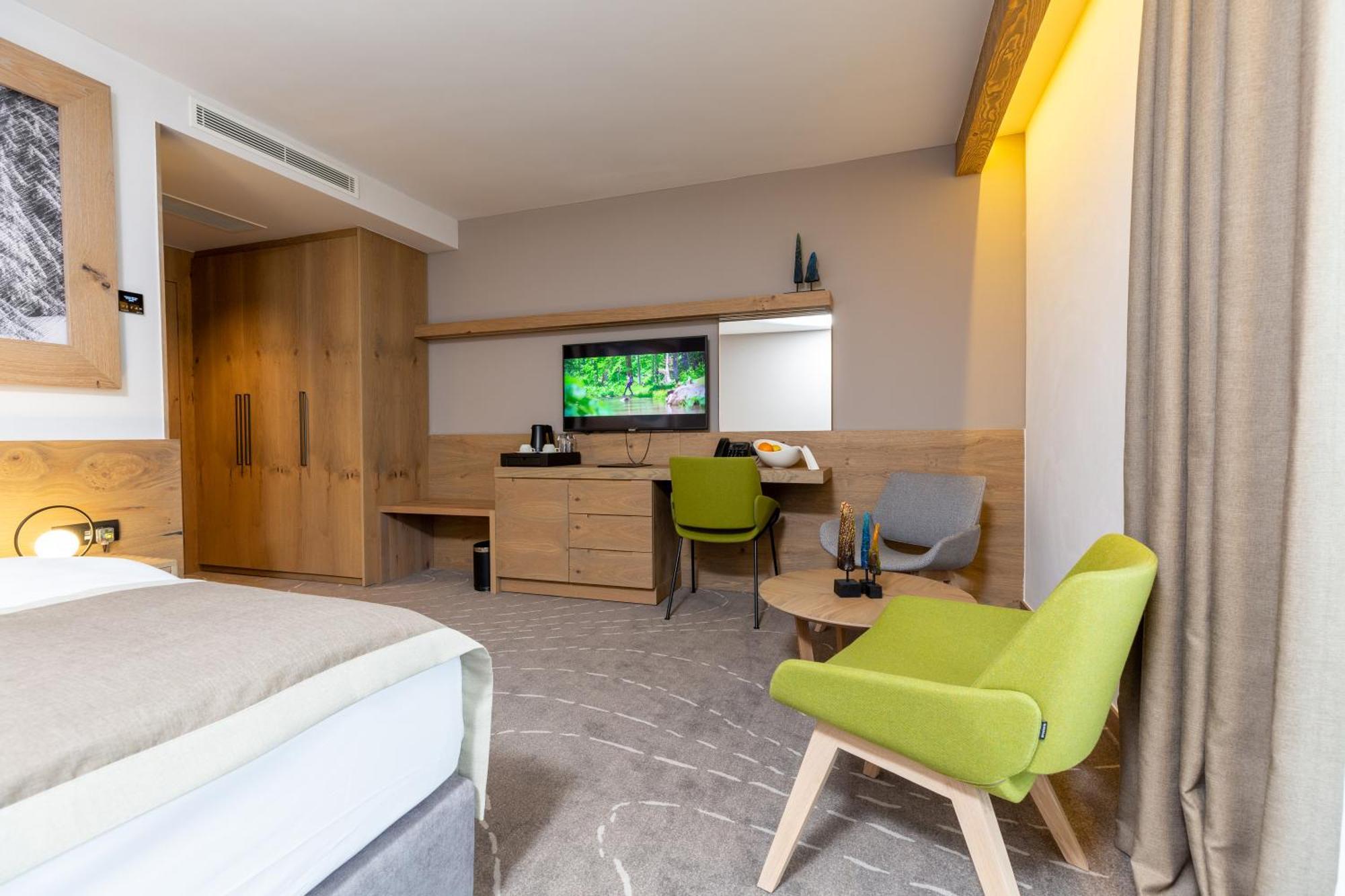 Hotel Monti Spa & Wellness Hadzici Exterior photo