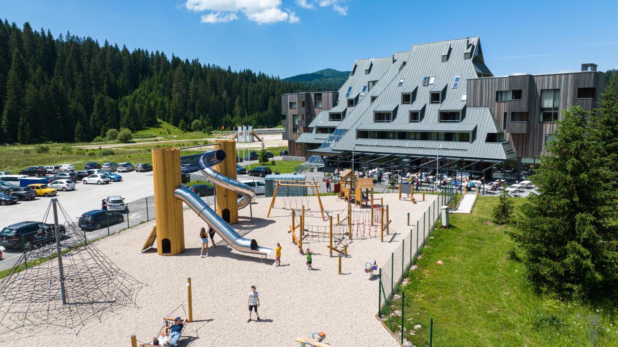 Hotel Monti Spa & Wellness Hadzici Exterior photo